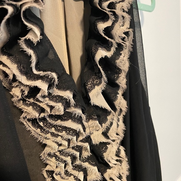 Robert Rodriquez Black Ruffled Peplum Blouse by Neiman Marcus L elegant rich - Picture 6 of 8